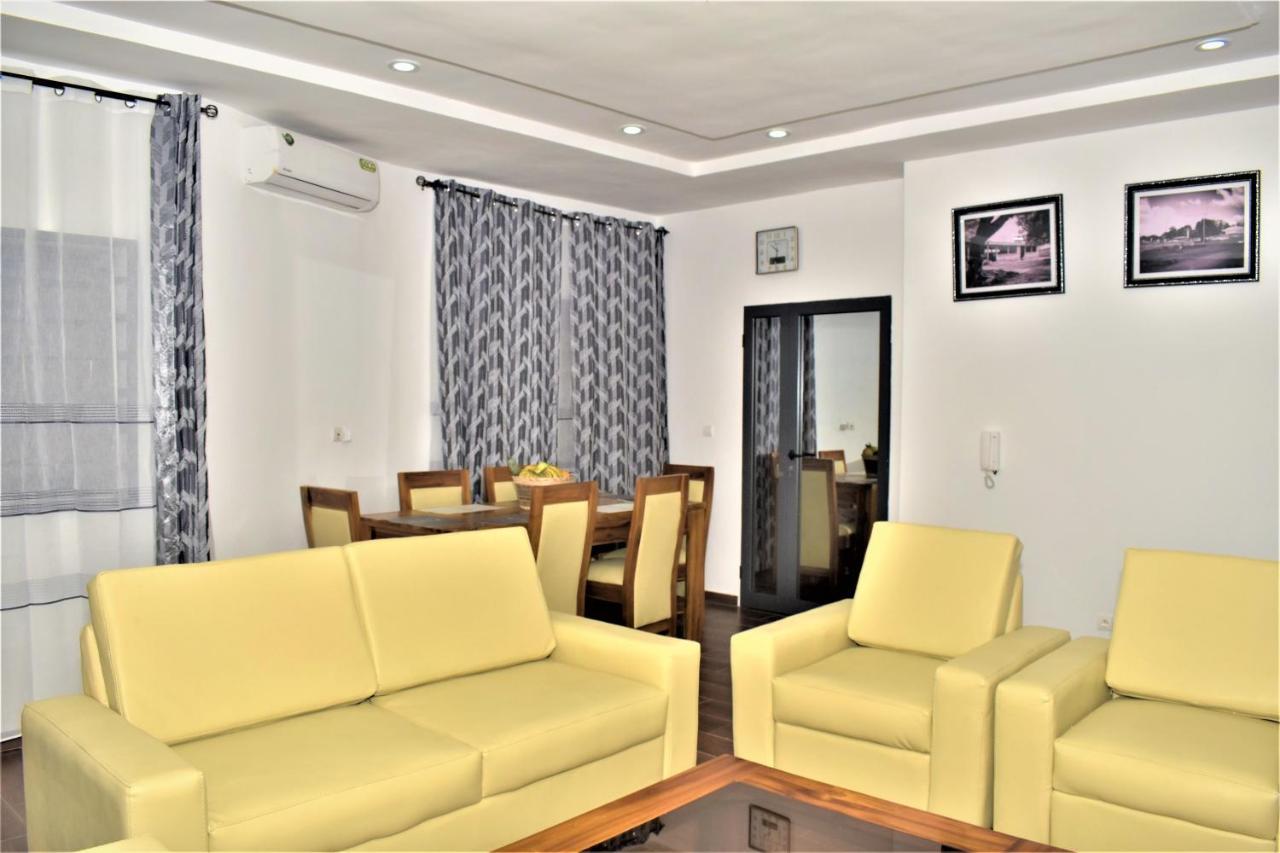 Residence Bellevue Sito Aiport- Ломе Экстерьер фото