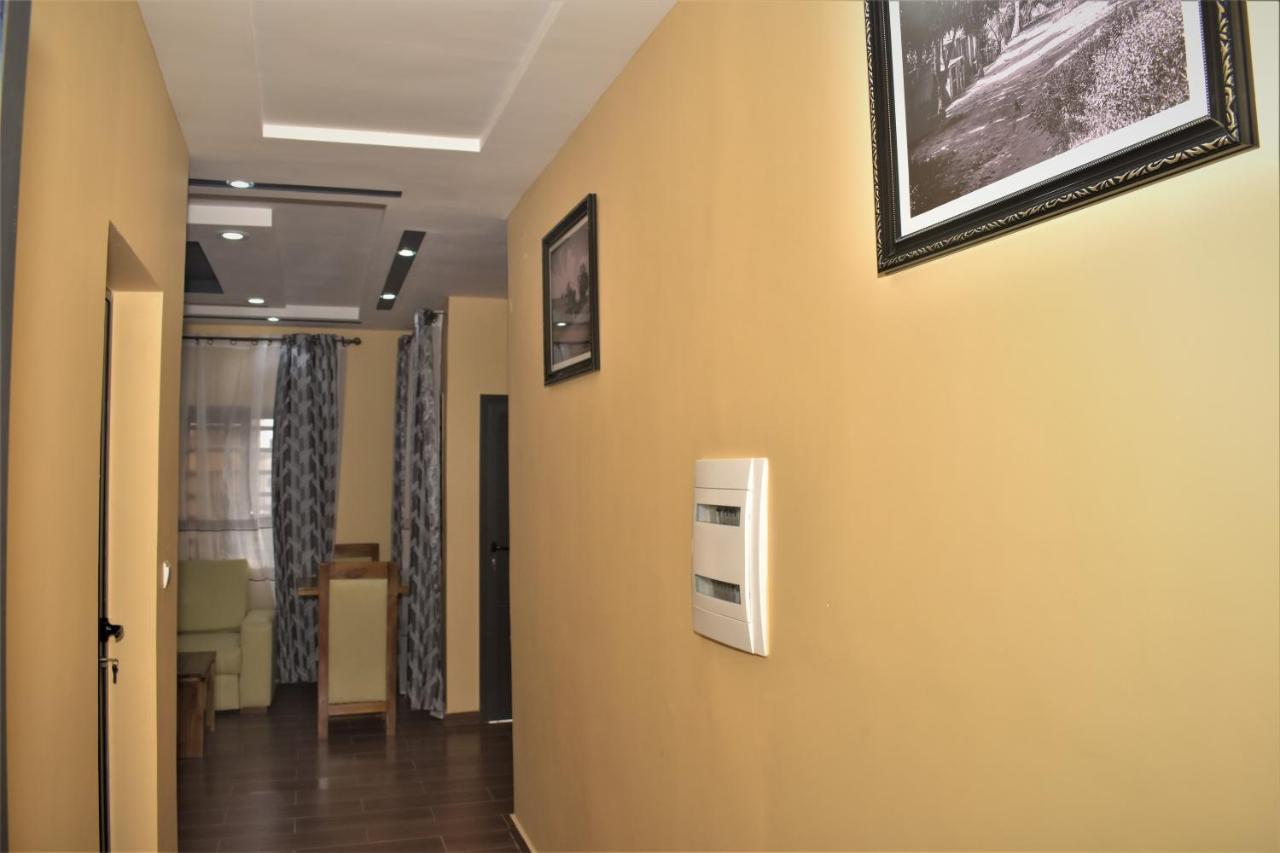 Residence Bellevue Sito Aiport- Ломе Экстерьер фото