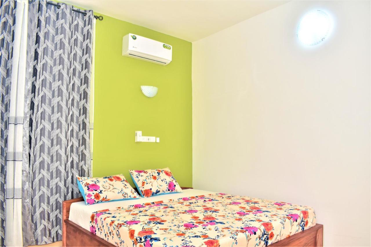 Residence Bellevue Sito Aiport- Ломе Экстерьер фото